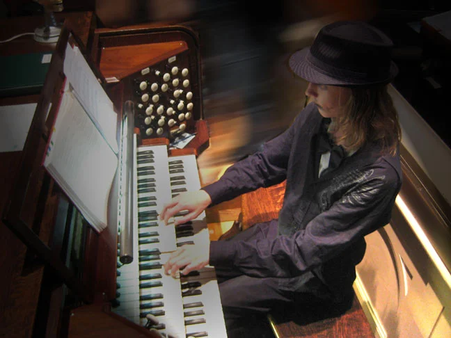 SIAGO member Devon Clifton performing on the Aeolian-Skinner at St. Johns.